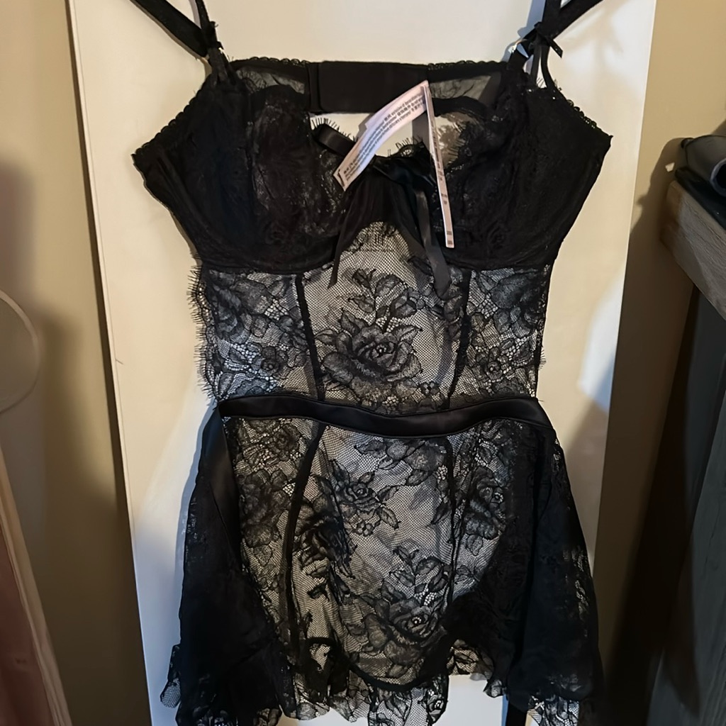 Nwt Victoria’s Secret Black Lacie Babydoll Xs